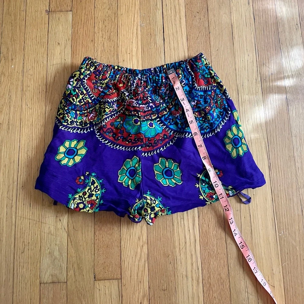 60s Vintage Hostess Set in Purple Paisley w Shirred Waist - Picture 8 of 13